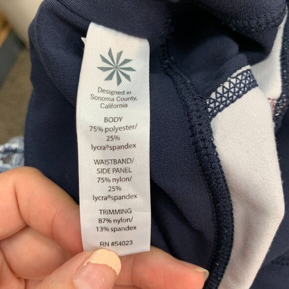 Athleta Print Mantra Capri Legging Womens XXS 2XS Navy Multi Criss Cross Mesh - Picture 10 of 15